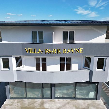 Villa Park Ravne Visoko Exteriör bild
