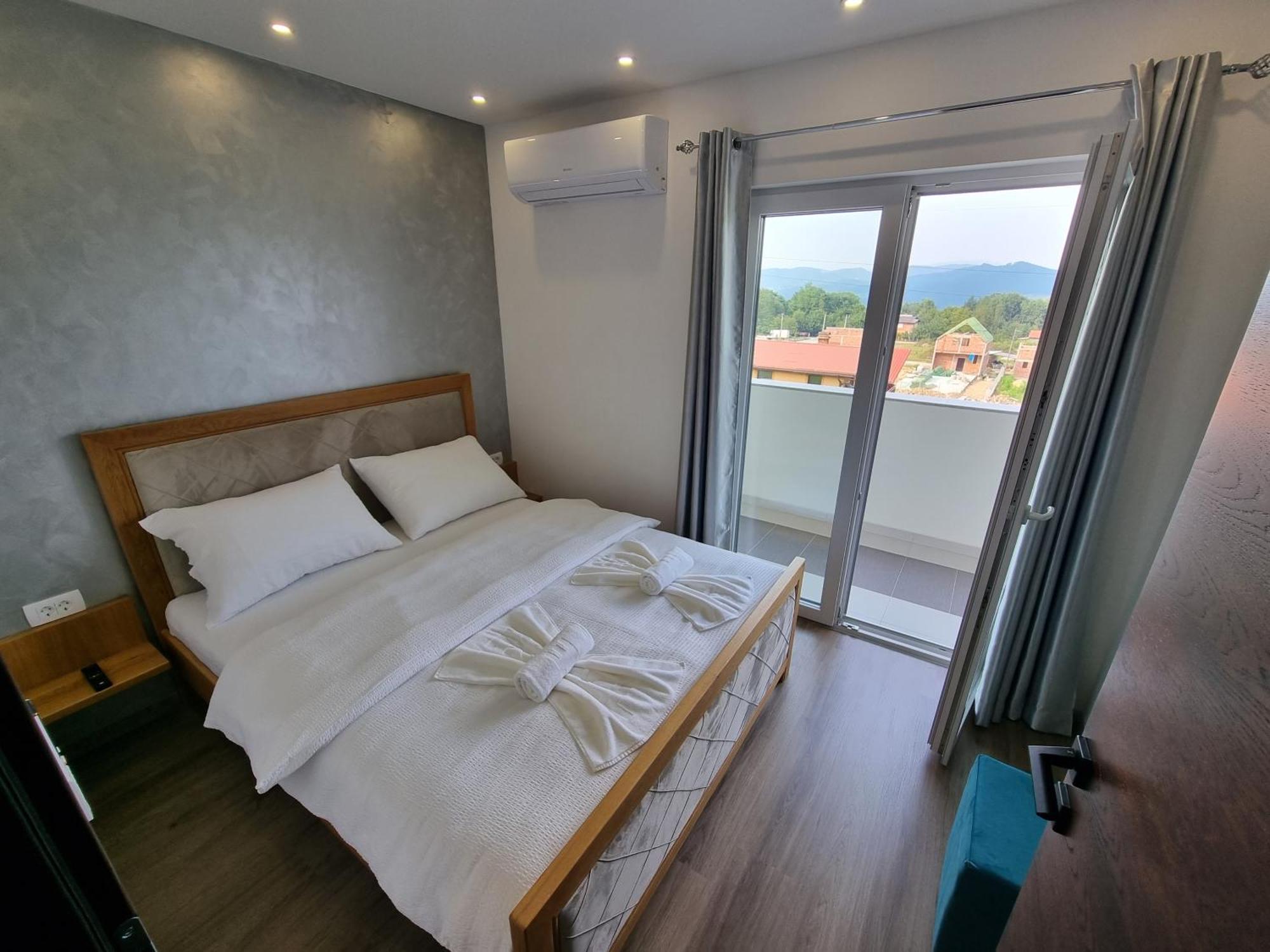 Villa Park Ravne Visoko Exteriör bild