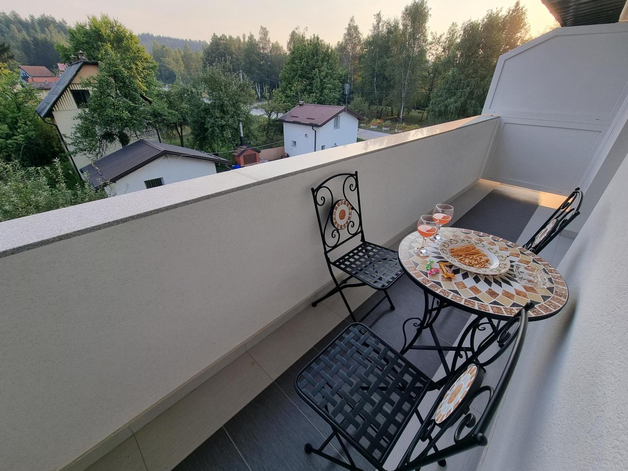Villa Park Ravne Visoko Exteriör bild