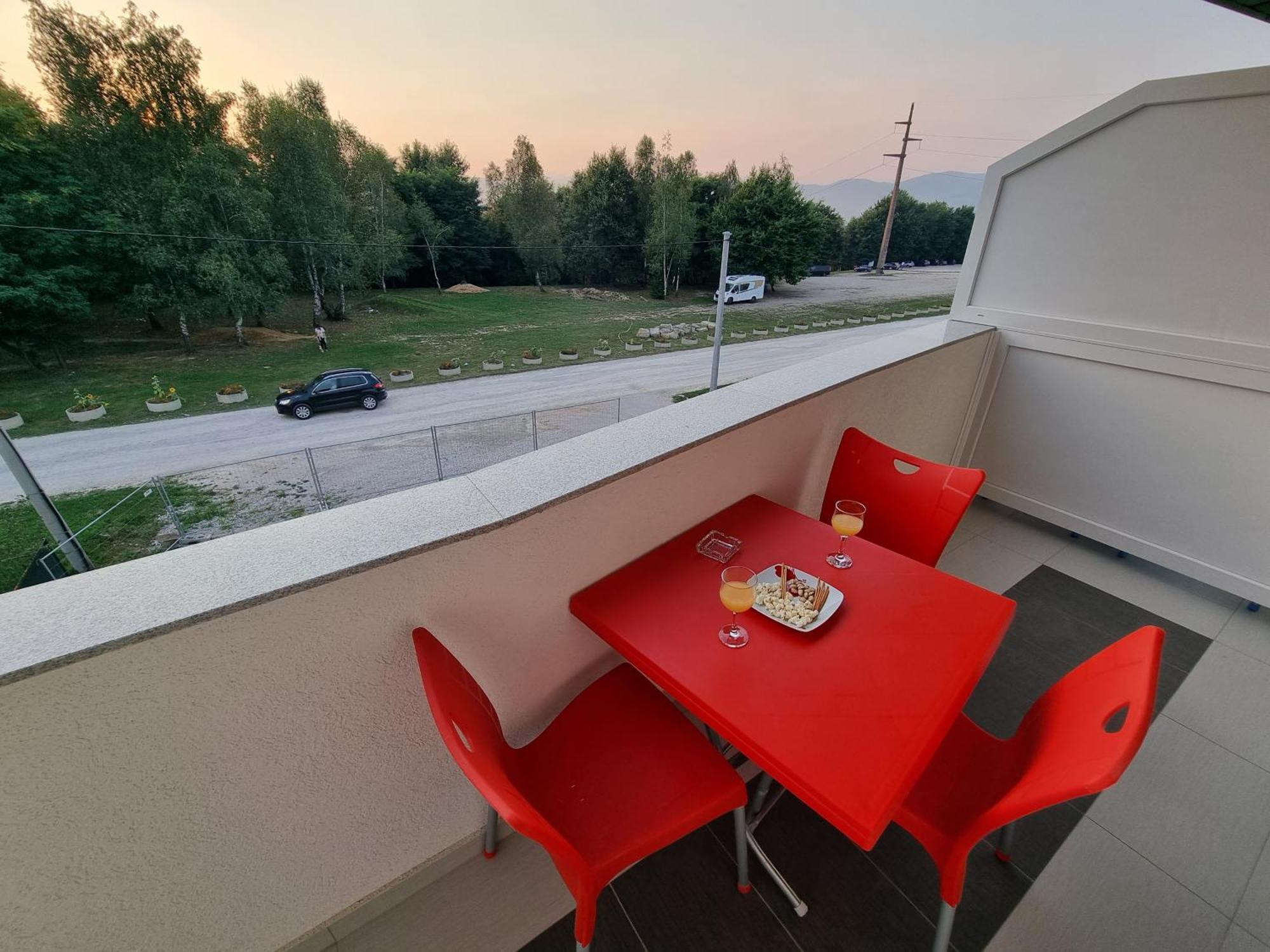Villa Park Ravne Visoko Exteriör bild
